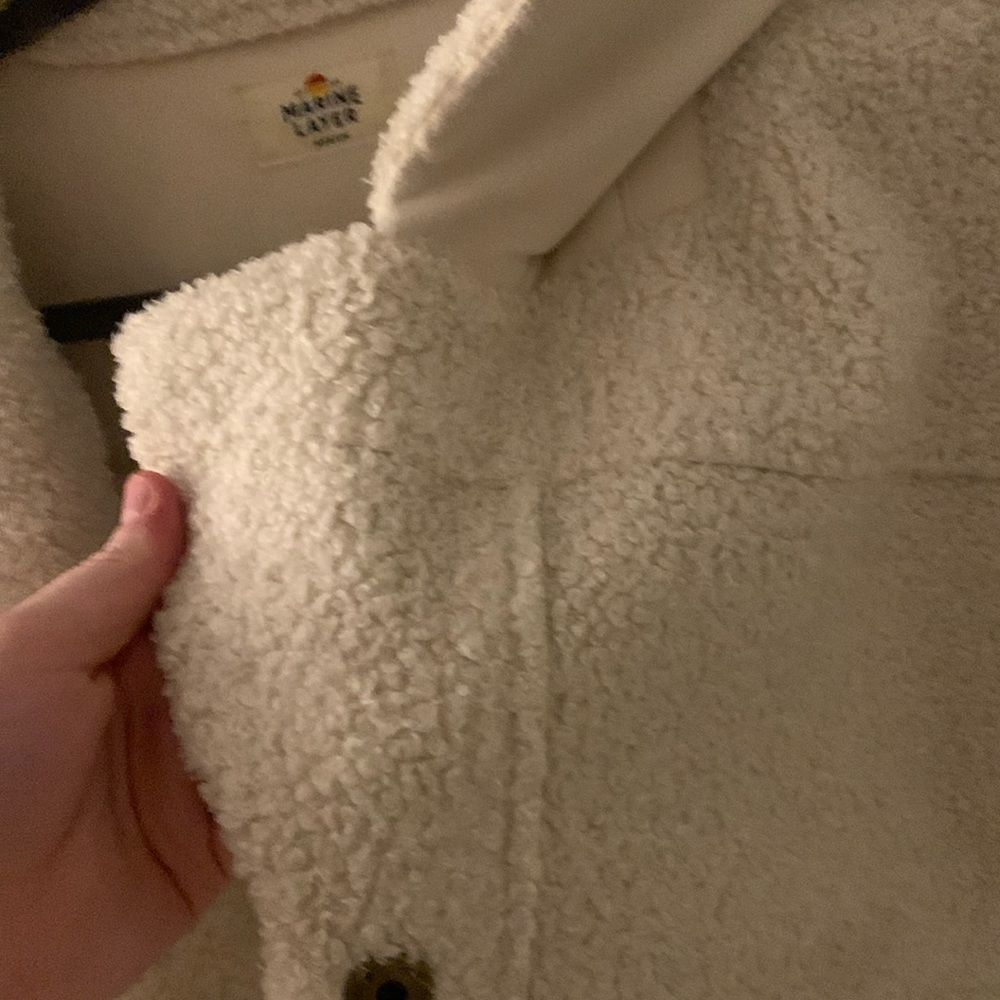 Antique white Sherpa jacket.No tags but rarely worn in perfect condition